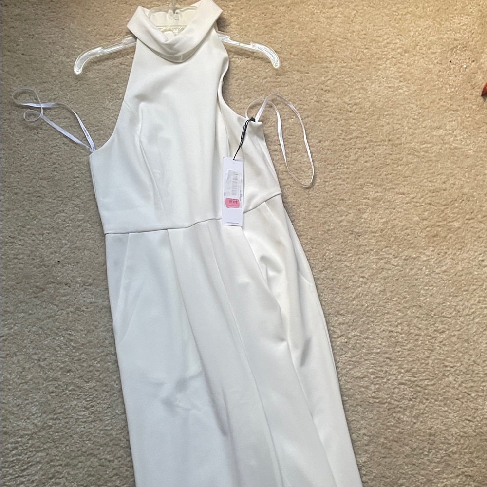 Elegant White Sleeveless Jumpsuit